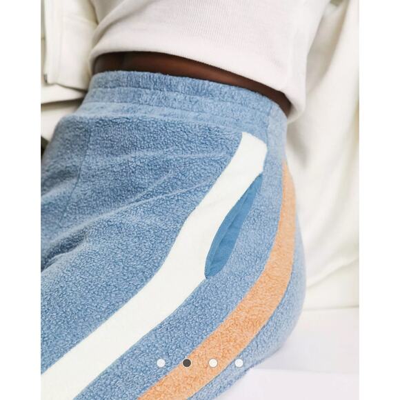NWT Free People Blue Monday Fleece Sweatpants - Picture 4 of 16